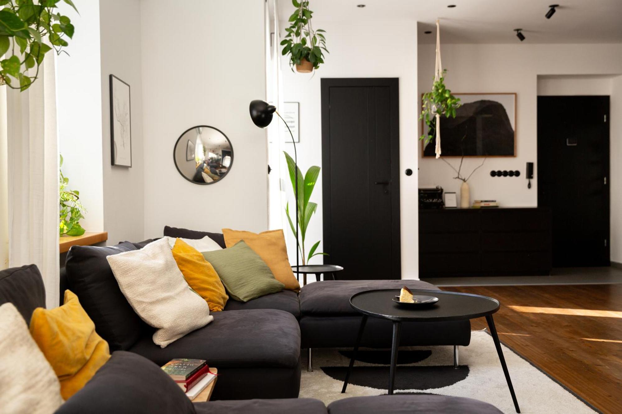 Evergreen - Old Town Spacious Stylish Apartment With Ac And One And A Half Bath, Baby & Kid- Friendly Bratislava Exteriör bild