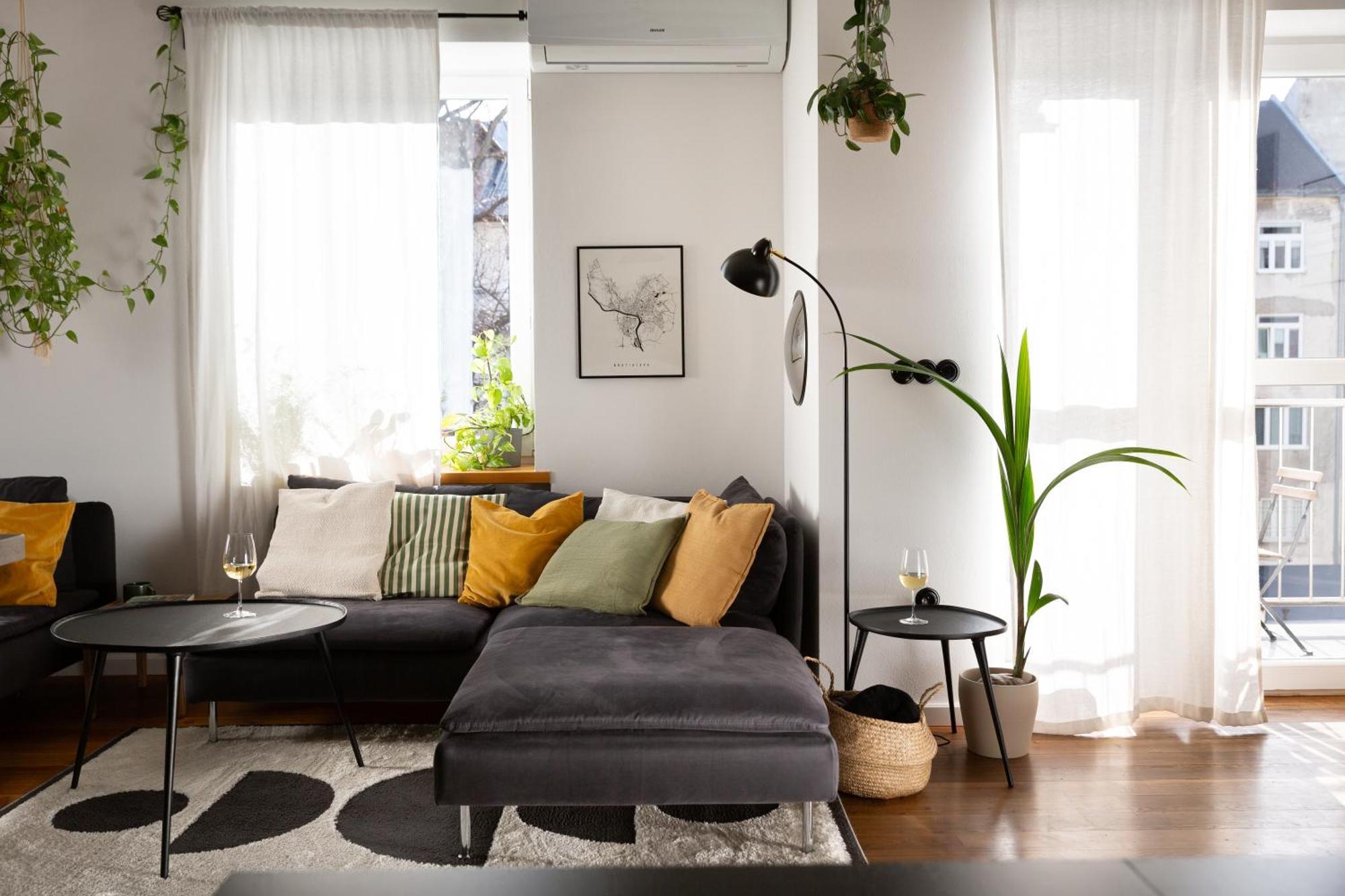 Evergreen - Old Town Spacious Stylish Apartment With Ac And One And A Half Bath, Baby & Kid- Friendly Bratislava Exteriör bild
